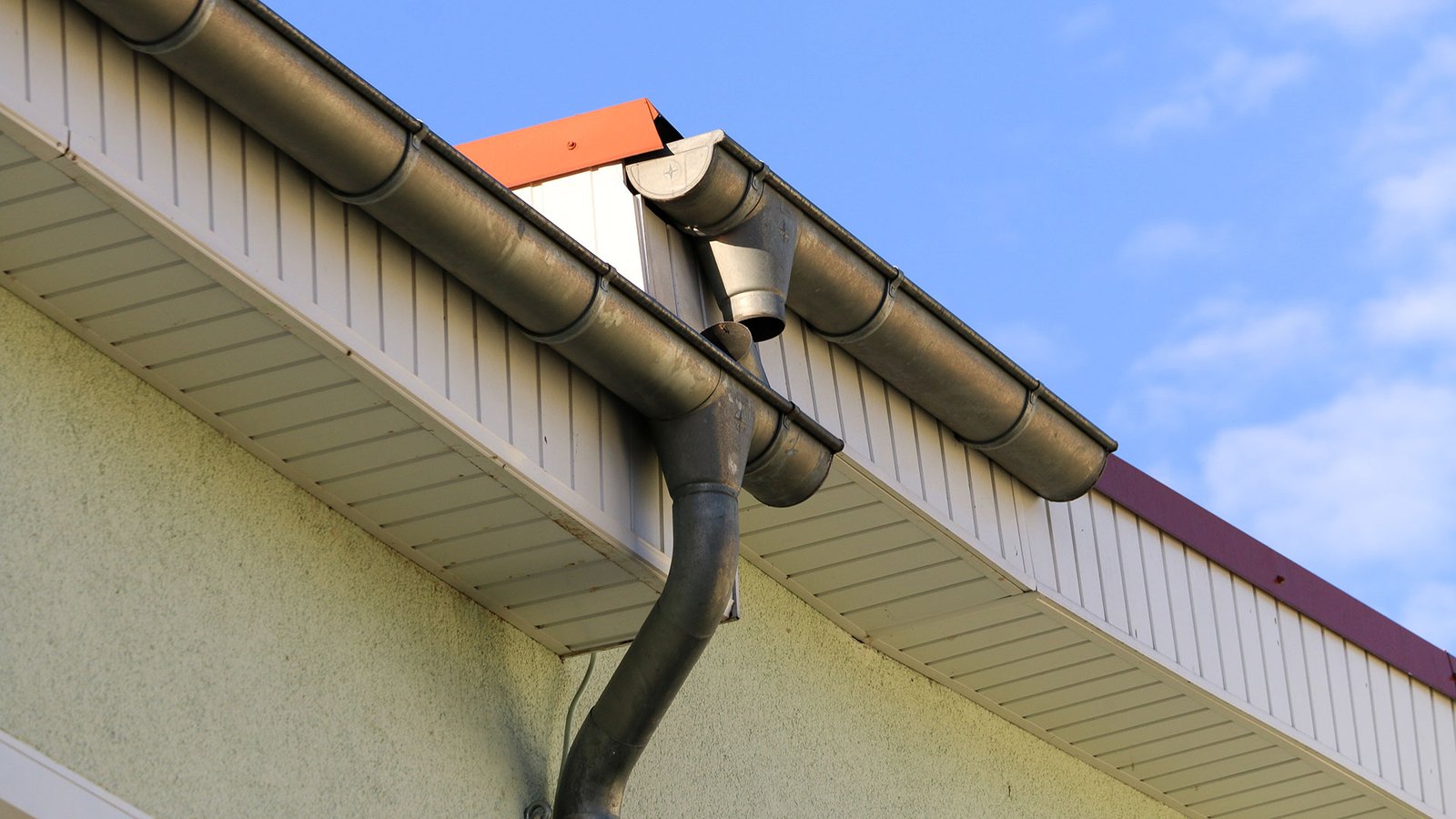Common Gutter Problems and How to Fix Them